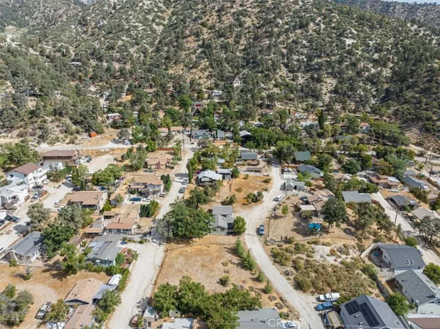 716 Santa Cruz Trl, Frazier Park, California 93225