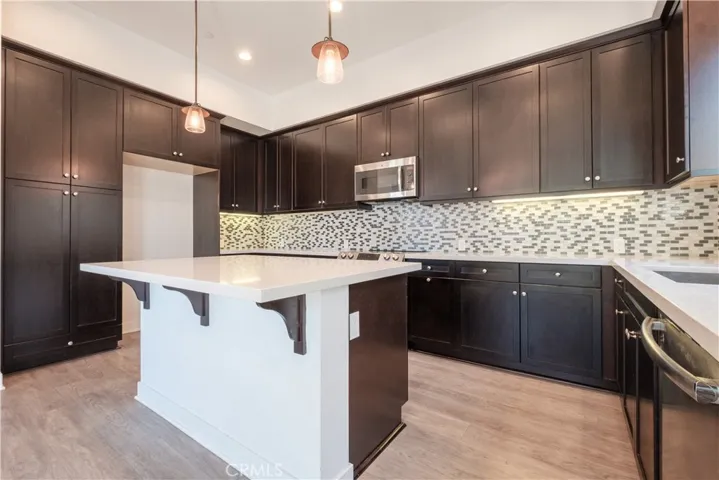 3850 W Kent Avenue 6, Santa Ana, California 92704