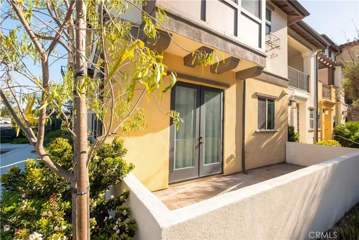3850 W Kent Avenue 6, Santa Ana, California 92704