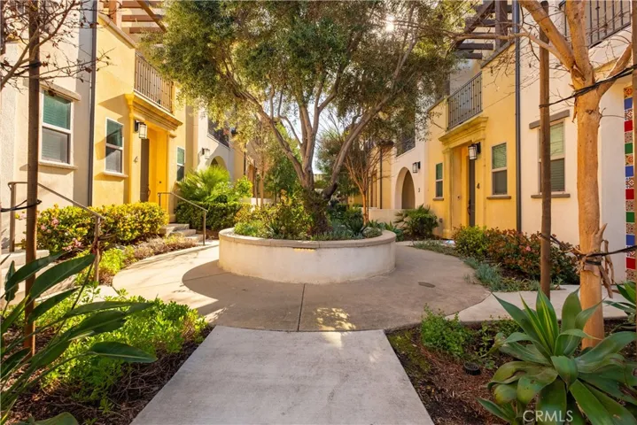 3850 W Kent Avenue 6, Santa Ana, California 92704