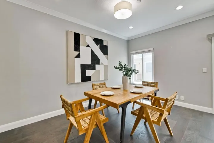 943 La Mesa Terrace B, Sunnyvale, California 94086