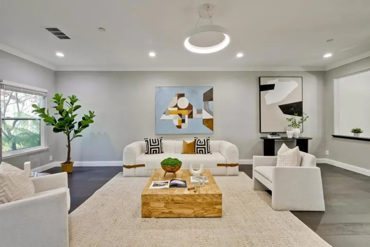 943 La Mesa Terrace B, Sunnyvale, California 94086