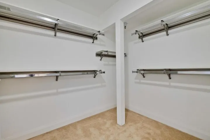 943 La Mesa Terrace B, Sunnyvale, California 94086