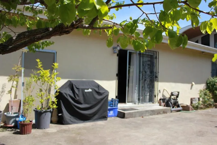 1160 Rosita Road, Pacifica, California 94044