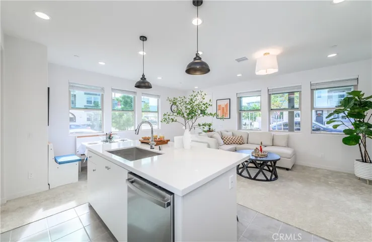 251 Goldfinch Street, Rancho Mission Viejo, California 92694