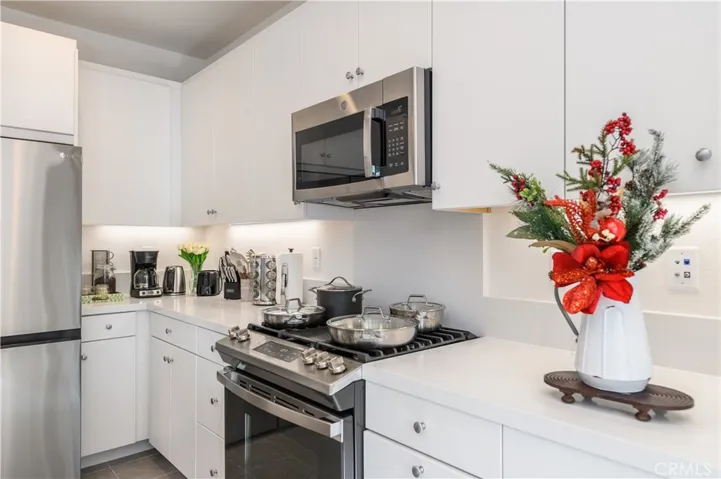 251 Goldfinch Street, Rancho Mission Viejo, California 92694