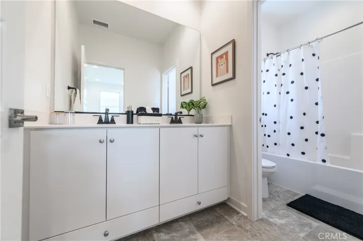 251 Goldfinch Street, Rancho Mission Viejo, California 92694