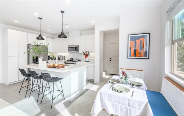 251 Goldfinch Street, Rancho Mission Viejo, California 92694