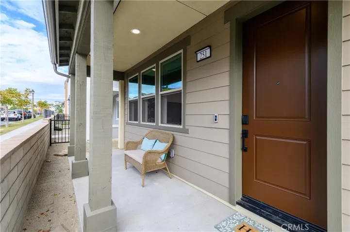 251 Goldfinch Street, Rancho Mission Viejo, California 92694