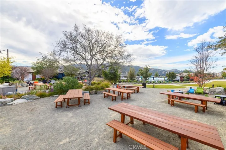251 Goldfinch Street, Rancho Mission Viejo, California 92694