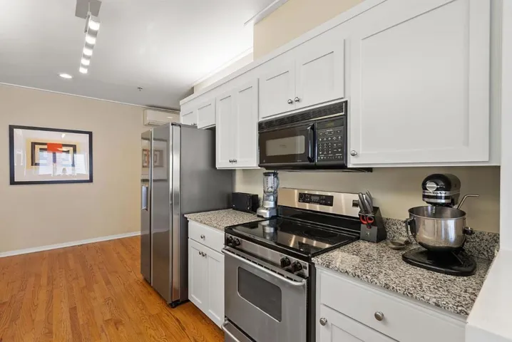 911 Cowper Street, Palo Alto, California 94301