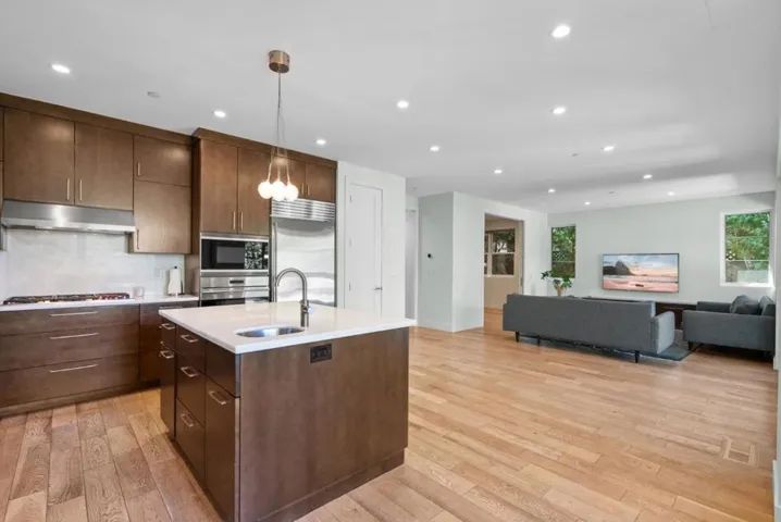 2777 Kipling Street, Palo Alto, California 94306