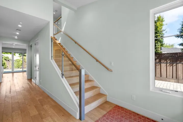 2777 Kipling Street, Palo Alto, California 94306