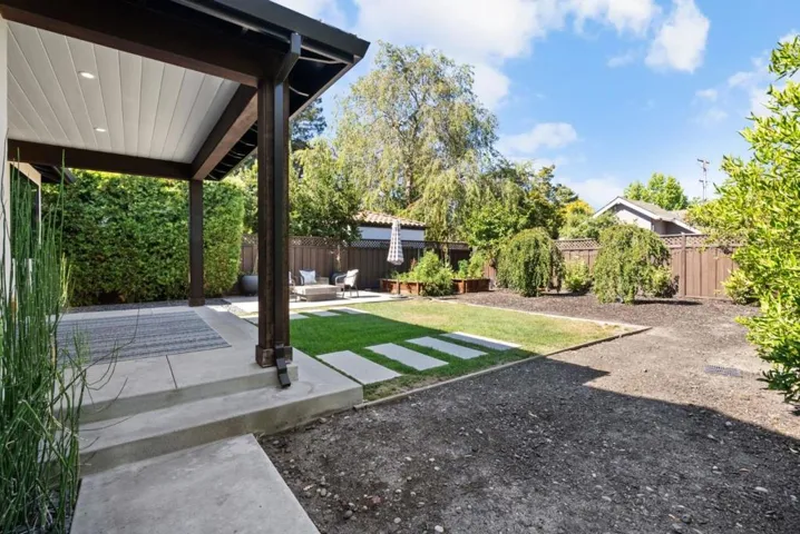 2777 Kipling Street, Palo Alto, California 94306