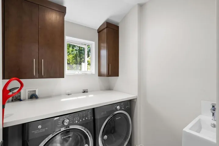 2777 Kipling Street, Palo Alto, California 94306
