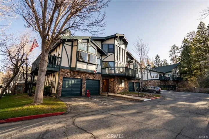 39802 Lakeview Drive 12, Big Bear Lake, California 92315