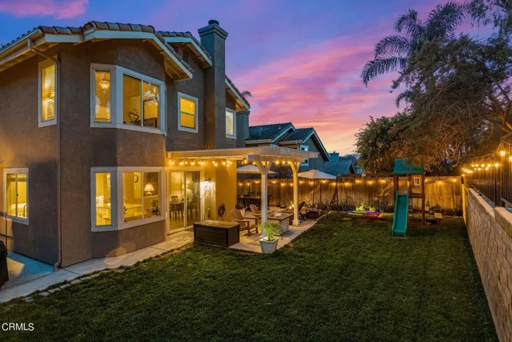 Great Yard w/ Greenbelt