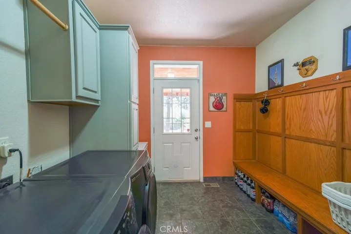 6390 Steiffer Road, Magalia, California 95954