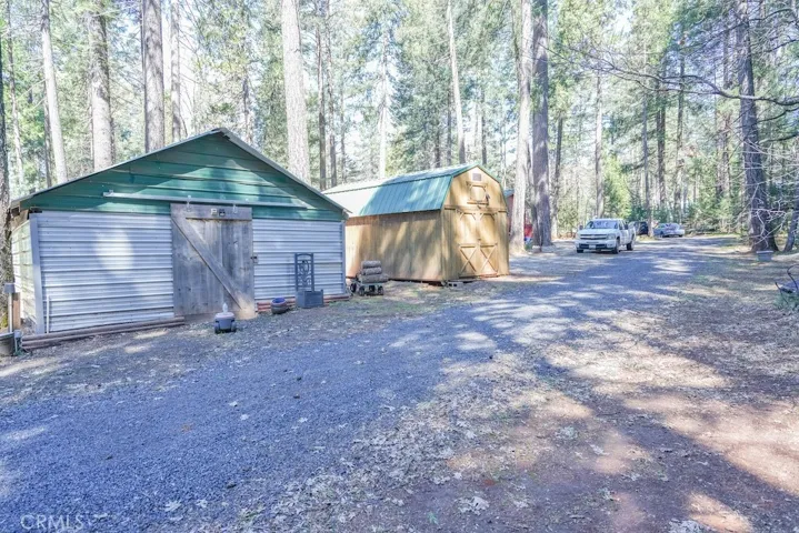 6390 Steiffer Road, Magalia, California 95954