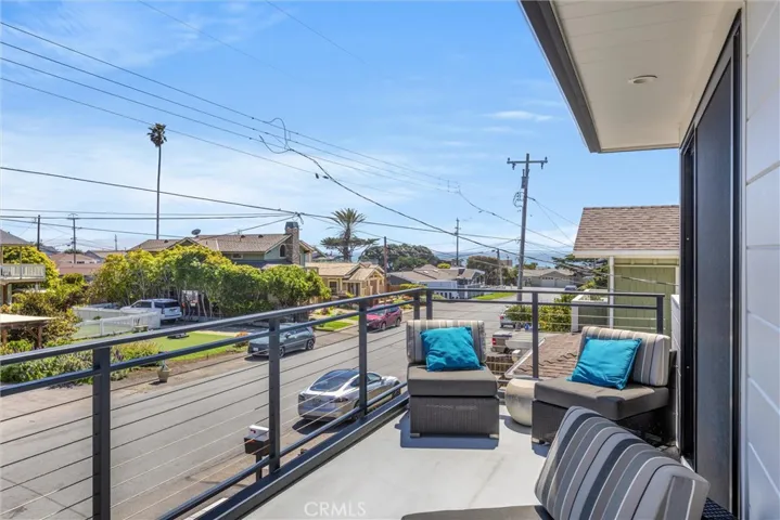 33 12th Street, Cayucos, California 93430