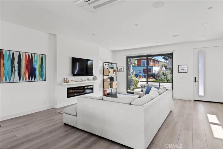 33 12th Street, Cayucos, California 93430