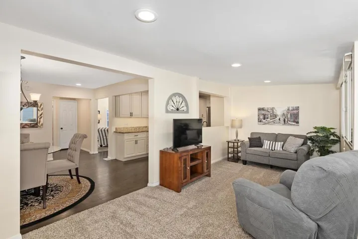 9255 N Magnolia Ave Spc 245, Santee, California 92071