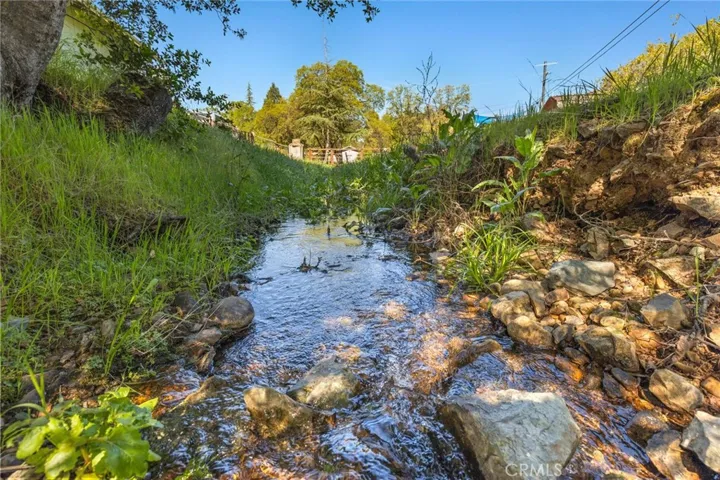 70 Feathervale Drive, Oroville, California 95966