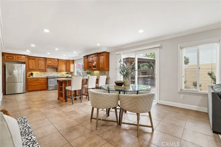 21991 Hoi Circle, Lake Forest, California 92630