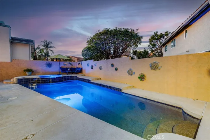 21991 Hoi Circle, Lake Forest, California 92630