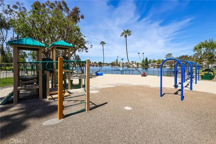 21991 Hoi Circle, Lake Forest, California 92630