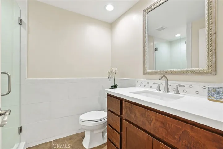 21991 Hoi Circle, Lake Forest, California 92630