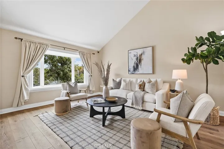 21991 Hoi Circle, Lake Forest, California 92630