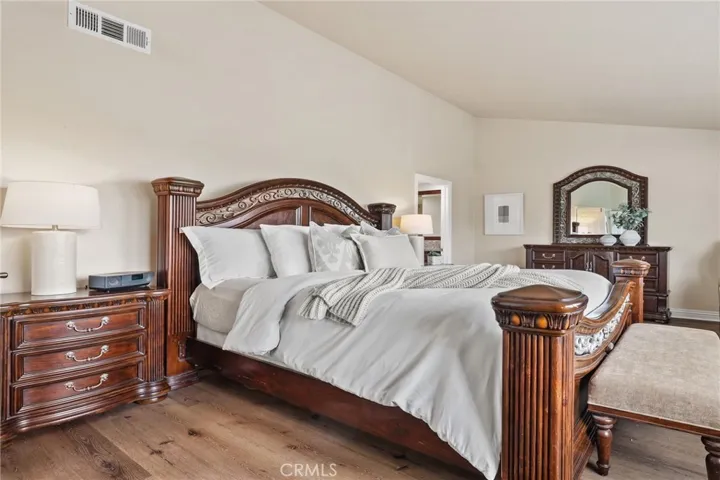 21991 Hoi Circle, Lake Forest, California 92630