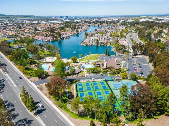 21991 Hoi Circle, Lake Forest, California 92630