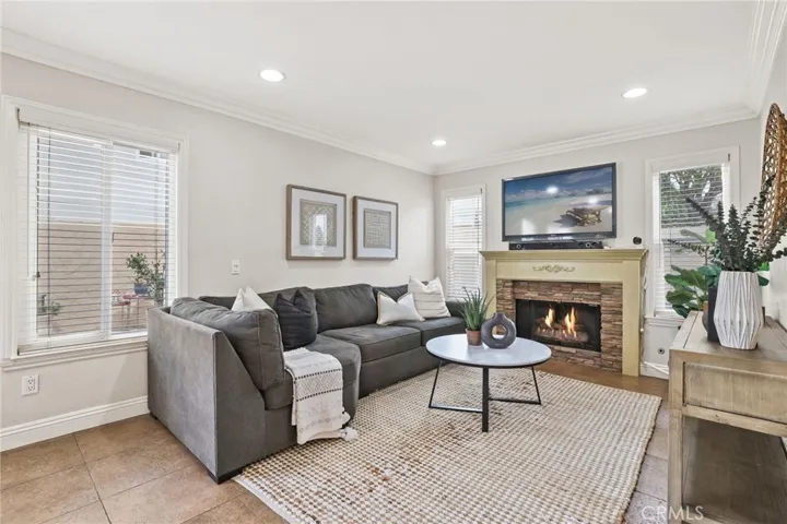 21991 Hoi Circle, Lake Forest, California 92630