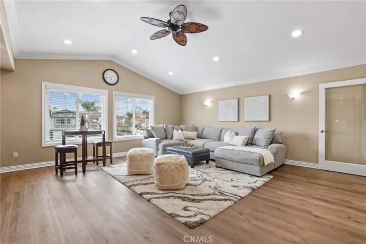 21991 Hoi Circle, Lake Forest, California 92630