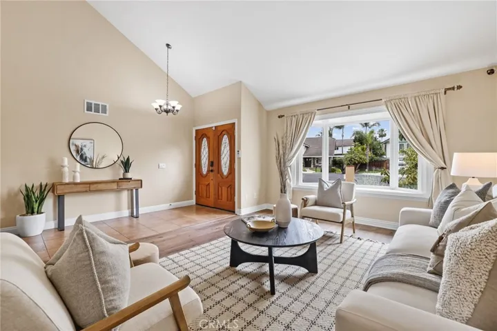 21991 Hoi Circle, Lake Forest, California 92630