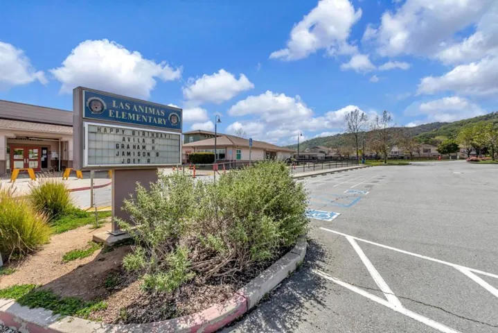1202 Sagardia Way, Gilroy, California 95020