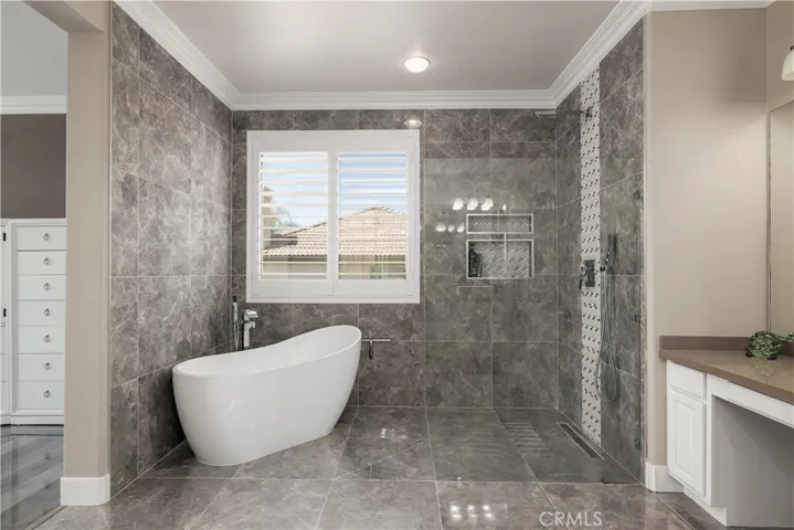 23781 Hollingsworth Drive, Murrieta, California 92562