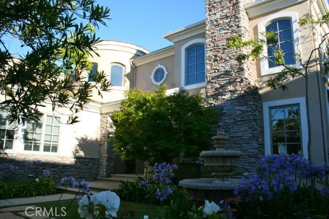 16 Santa Cruz, Rolling Hills Estates, California 90274