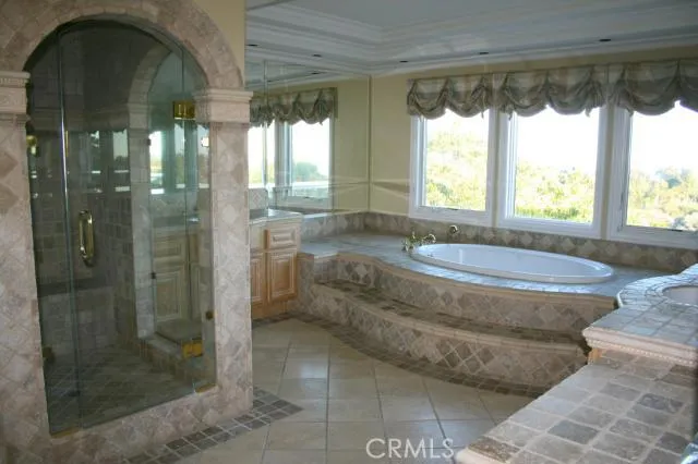 16 Santa Cruz, Rolling Hills Estates, California 90274