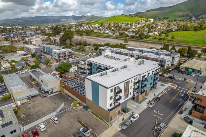 2475 Victoria Avenue 309, San Luis Obispo, California 93401
