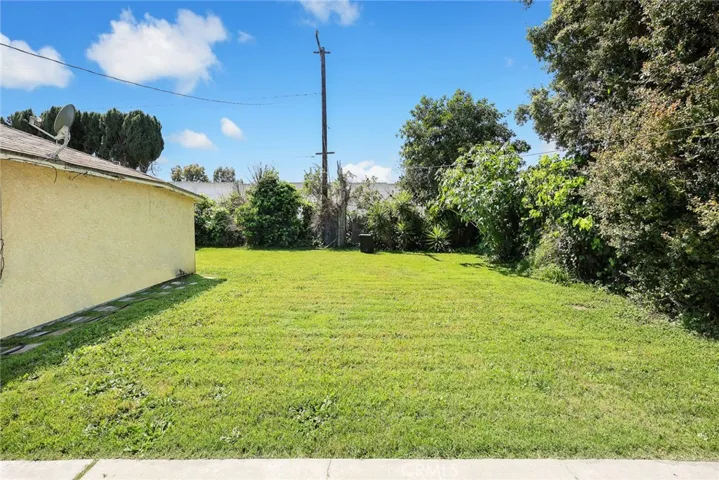 1501 S Chester Avenue, Compton, California 90221