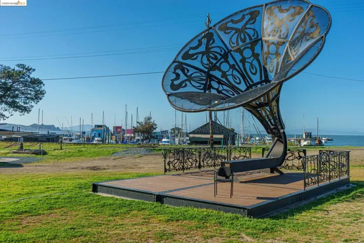 1900 Stenmark Drive Dock 4, Richmond, California 94807