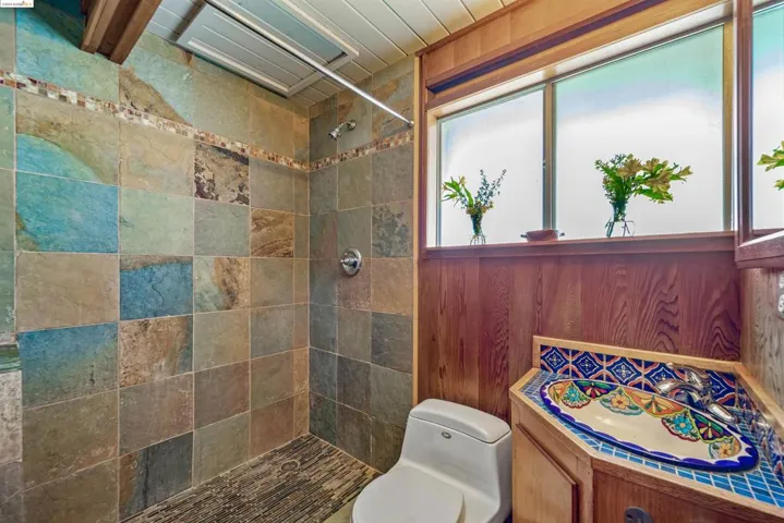 1900 Stenmark Drive Dock 4, Richmond, California 94807