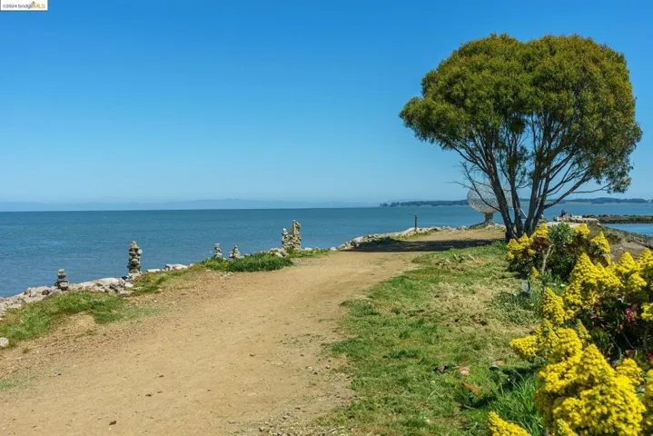 1900 Stenmark Drive Dock 4, Richmond, California 94807