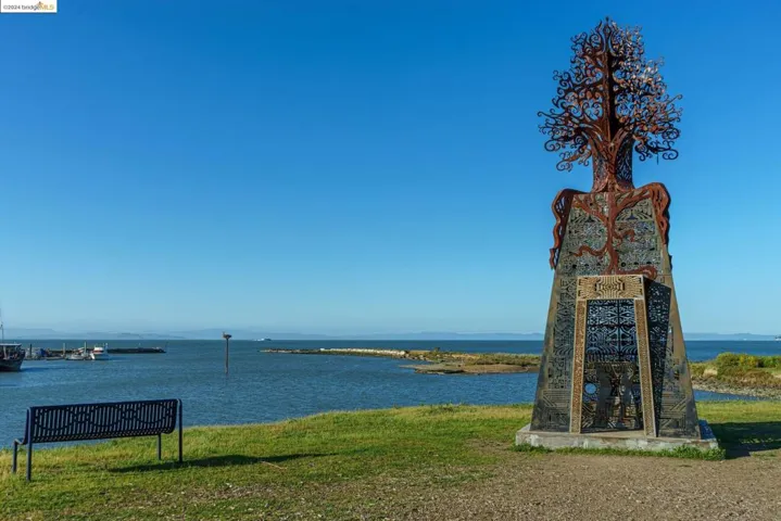 1900 Stenmark Drive Dock 4, Richmond, California 94807