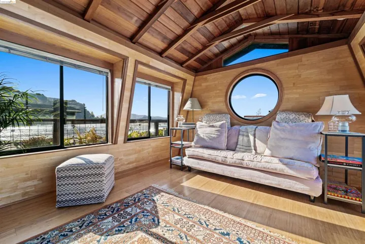 1900 Stenmark Drive Dock 4, Richmond, California 94807