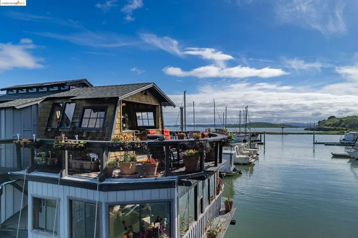 1900 Stenmark Drive Dock 4, Richmond, California 94807