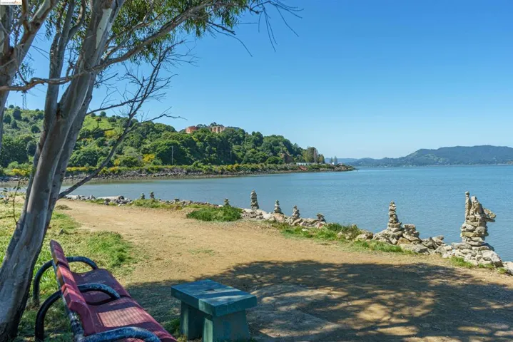 1900 Stenmark Drive Dock 4, Richmond, California 94807
